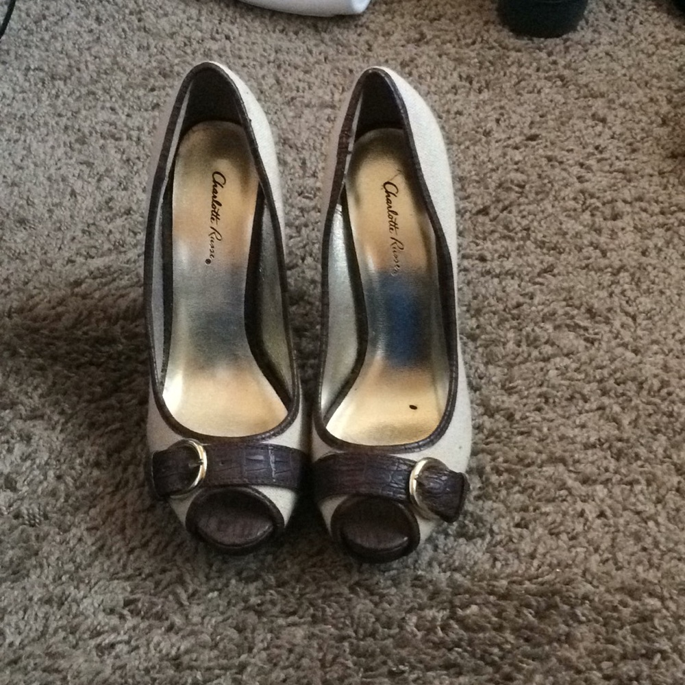 Brown/tan open toe heels